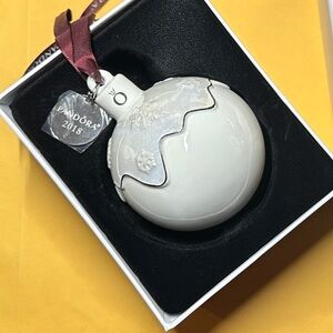 Pandora Limited Edition 2018 Christmas  Ornament